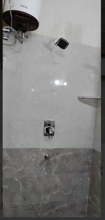 Furnished Amenities in 2 BHK Apartment at HPR Lakefront, Hafeezpet – for Rent