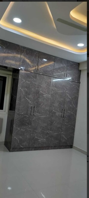 Furnished Amenities in 2 BHK Apartment at HPR Lakefront, Hafeezpet – for Rent