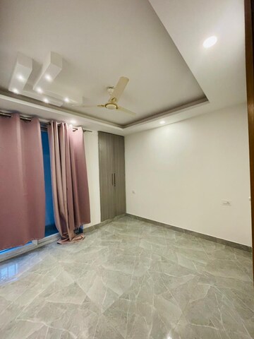 Room in 2 BHK Independent House at Chattarpur – for Rent