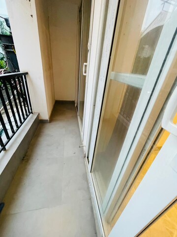 Balcony in 2 BHK Independent House at Chattarpur – for Rent