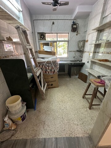 Parking in 2 BHK Apartment at Siddhivinayak Gardens CHS Borivali, Borivali East – for Sale