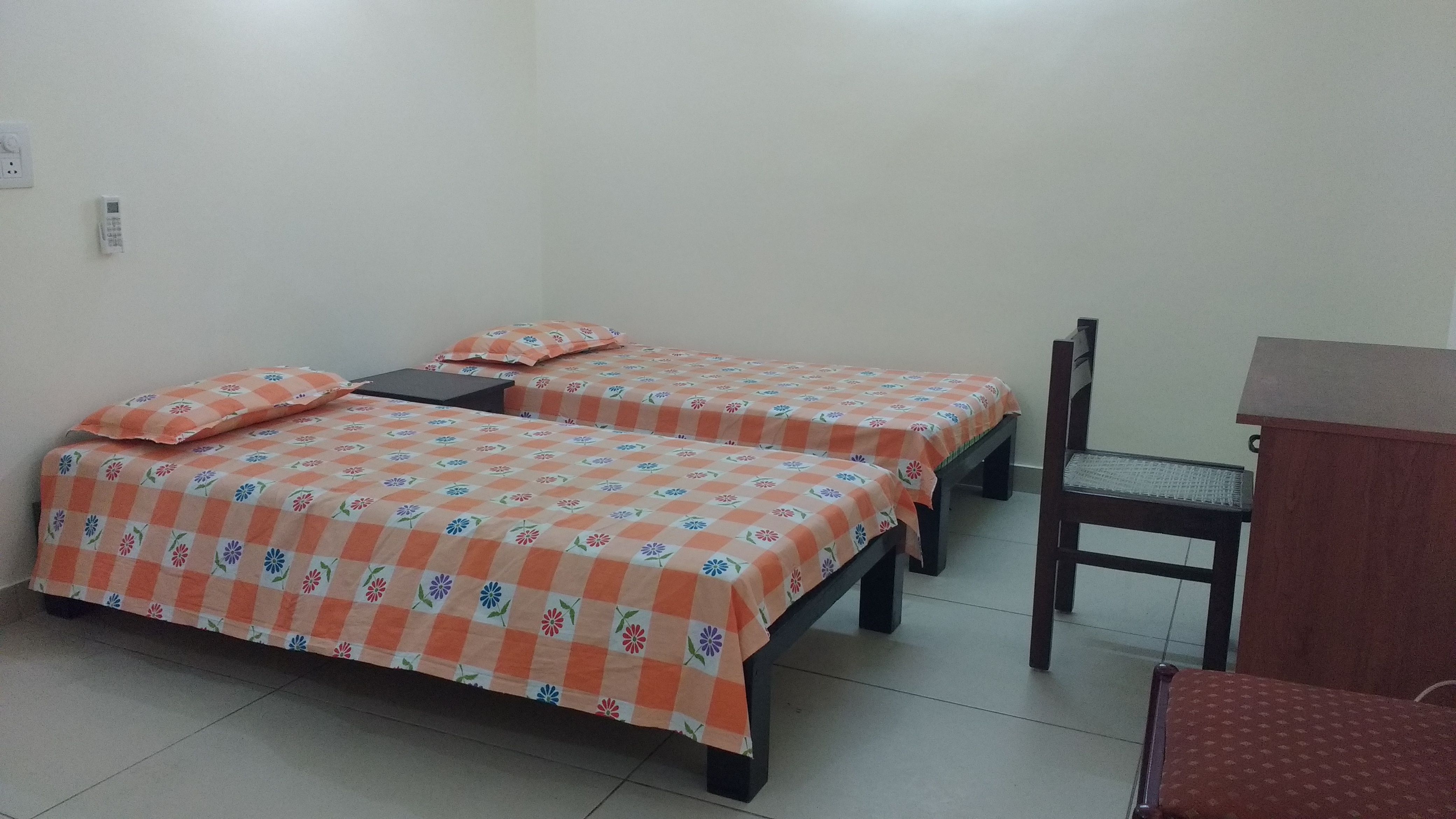 Studio+ Pooja Room Apartment For Rent in C Block Golf View Apartme
