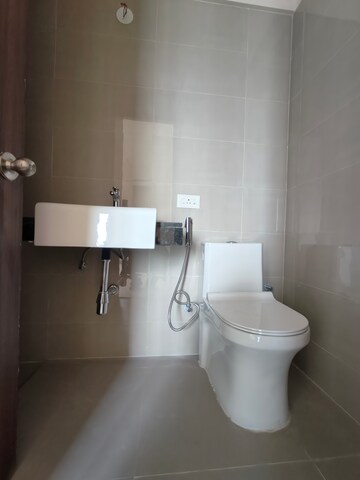 Bathroom in 3 BHK Apartment at Indiabulls One Indiabulls, Pokhran Road No Two – for Rent
