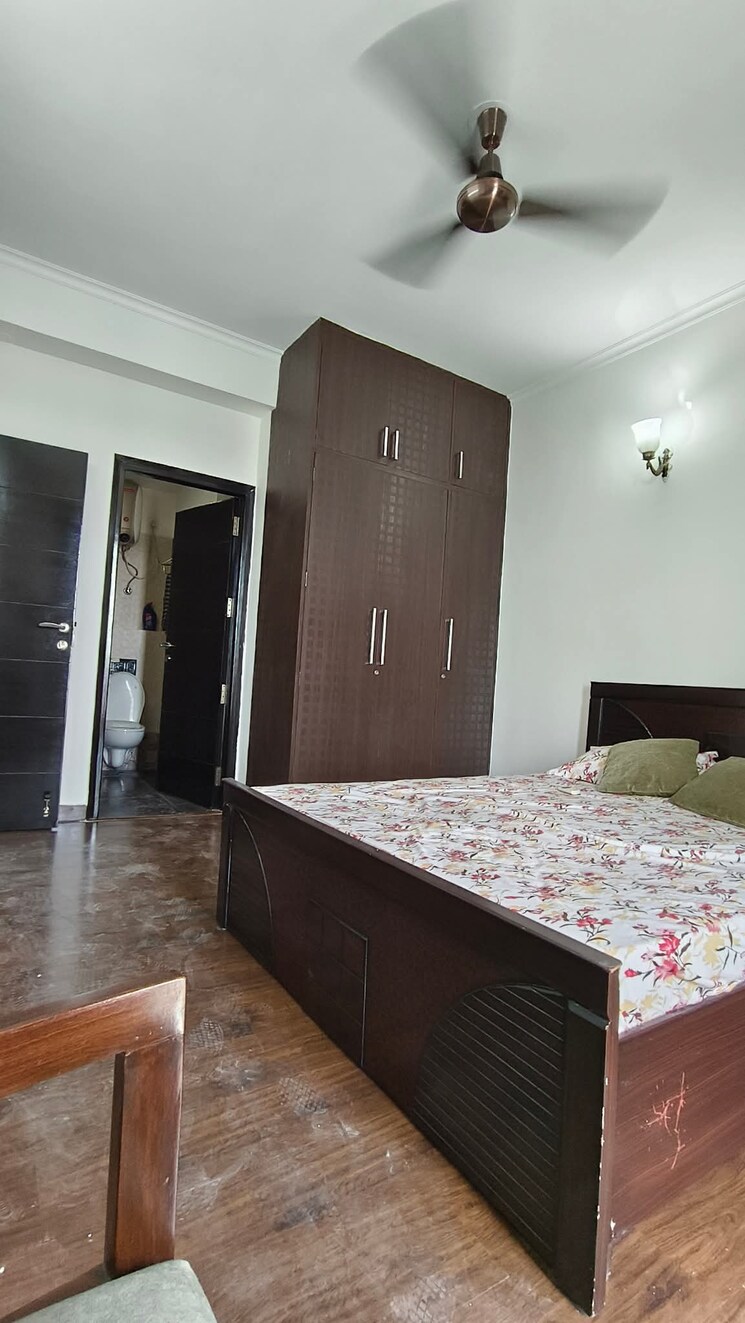 Kitchen, paryavaran complex 2 Bedroom 900 Sq.Ft. Builder Floor In Paryavaran Complex Delhi 9106392