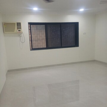Room in  Office Space at Ashoka Complex, Dadar West – for Rent