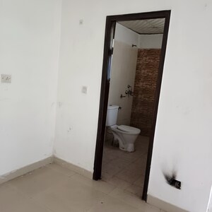 Room in 3 BHK Builder Floor at Puri Vip Floors, Sector 81 – for Sale