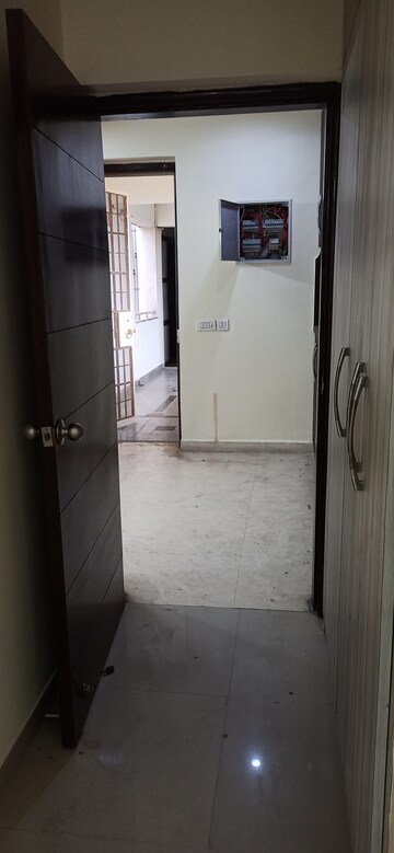 Kitchen in 4 BHK Apartment at Emerald Green, Sector 52 – for Rent