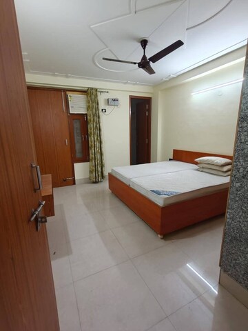 Bedroom in 2 BHK Builder Floor at Chattarpur – for Rent