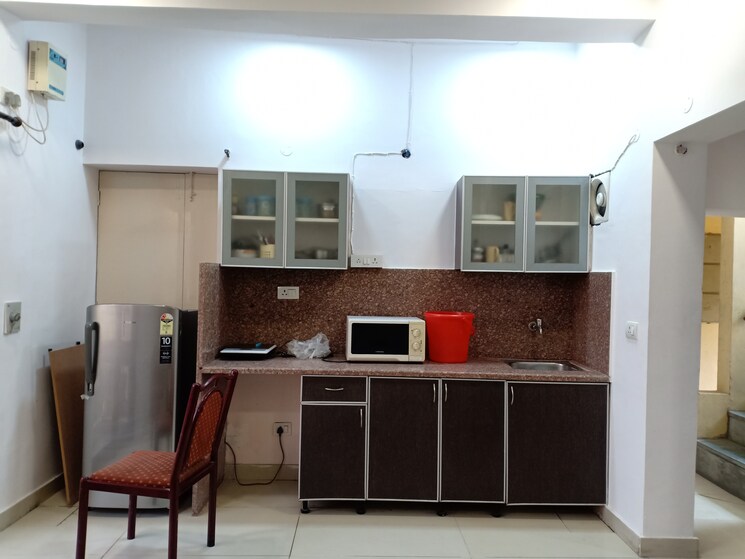 Kitchen, saket Studio 350 Sq.Ft. Apartment In Saket Delhi 9106467
