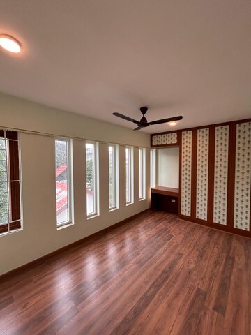 6 BHK Villa For Rent in Whitefield Road