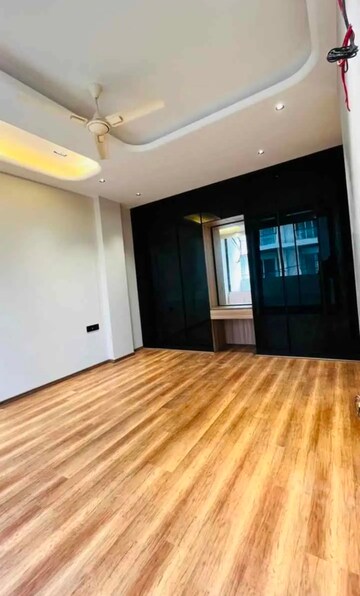 Bedroom in 3.5 BHK Builder Floor at Sainik Farm – for Rent