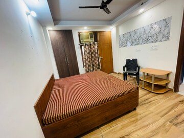 Bedroom in 3 BHK Independent House at Chattarpur – for Rent