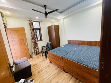 Bedroom in 3 BHK Independent House at Chattarpur – for Rent