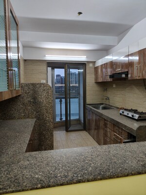 Parking in 3 BHK Apartment at HDIL Metropolis Residences, Andheri West – for Sale