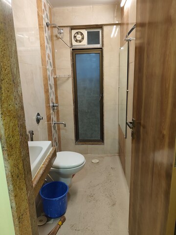 Bathroom in 3 BHK Apartment at HDIL Metropolis Residences, Andheri West – for Sale