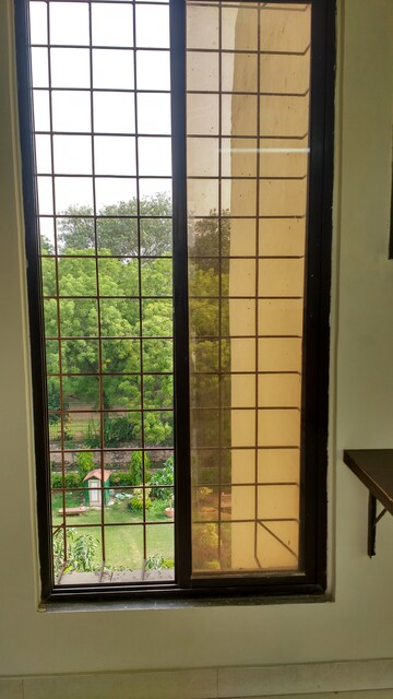 Room in Studio Apartment at Saket – for Rent