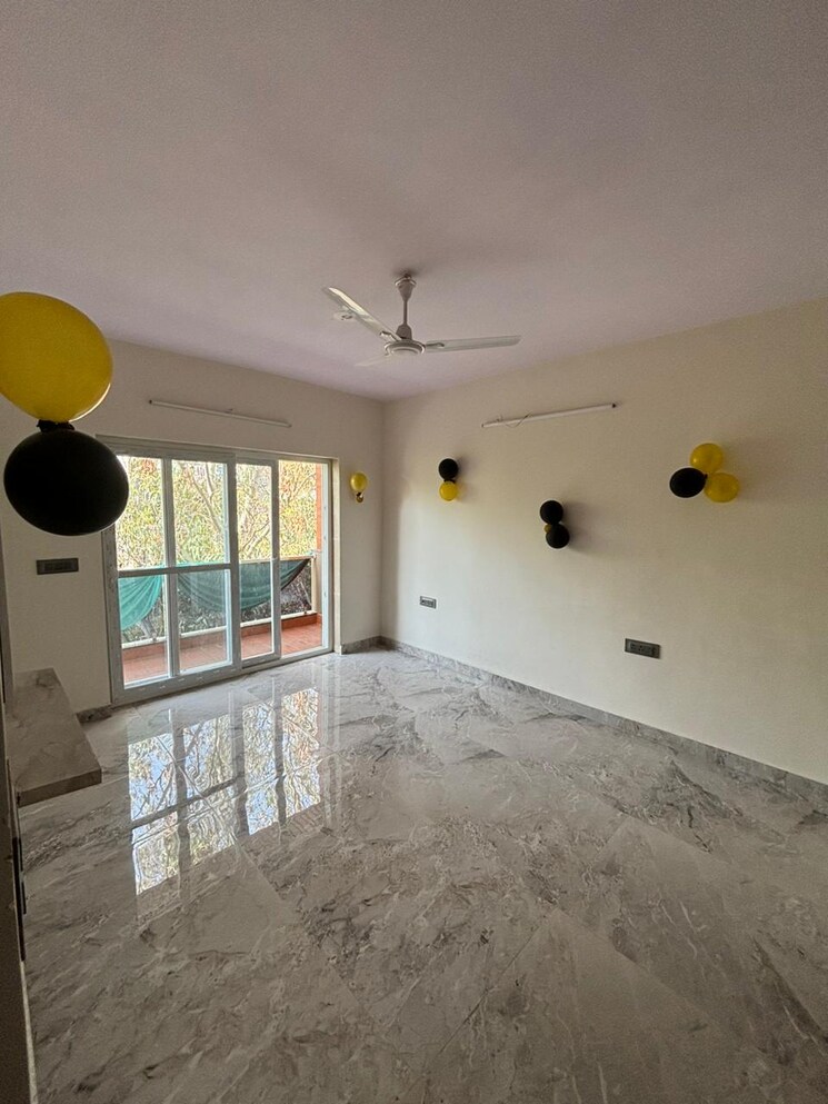 Room, janakpuri 3 Bedroom 1300 Sq.Ft. Builder Floor In Janakpuri Delhi 9106491