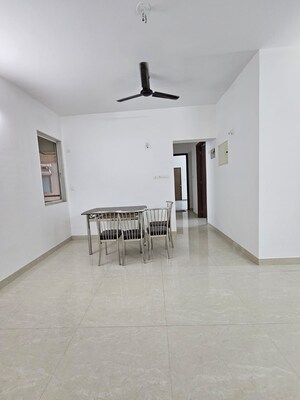 Room in 4 BHK Apartment at Fortune Florence, Borivali East – for Sale