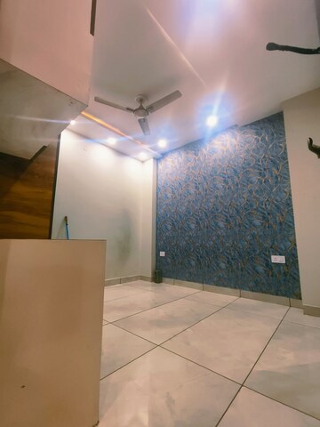 Bedroom in 3 BHK Builder Floor at Dwarka Mor – for Rent
