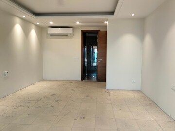 Room in 4 BHK Penthouse at Greater Kailash I – for Rent