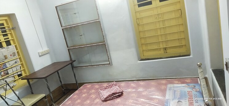Room, ballygunge Pg For Boys In Ballygunge 9106523