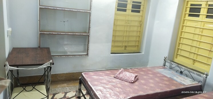 Room, ballygunge Pg For Boys In Ballygunge 9106523
