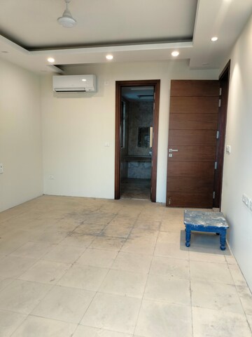 Room in 4 BHK Penthouse at Greater Kailash I – for Rent