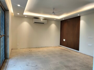 Room in 4 BHK Penthouse at Greater Kailash I – for Rent
