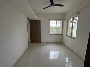 Room in 2 BHK Apartment at Goel Ganga Acropolis, Baner – for Sale