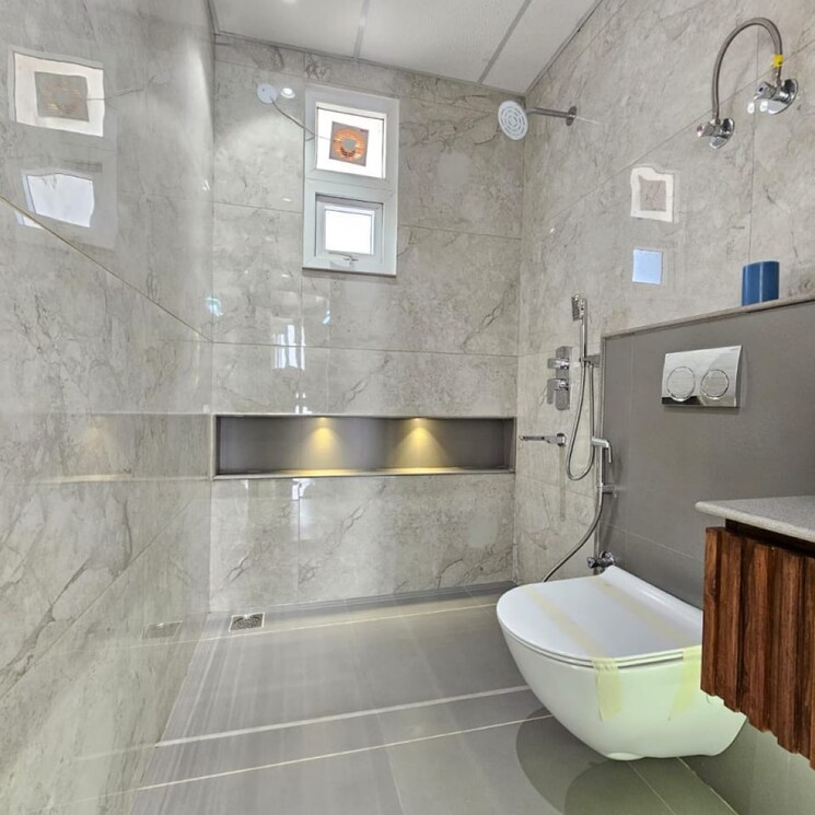 Bathroom, sector 20 3 Bedroom 1800 Sq.Ft. Apartment In Sector 20 Panchkula 9106586