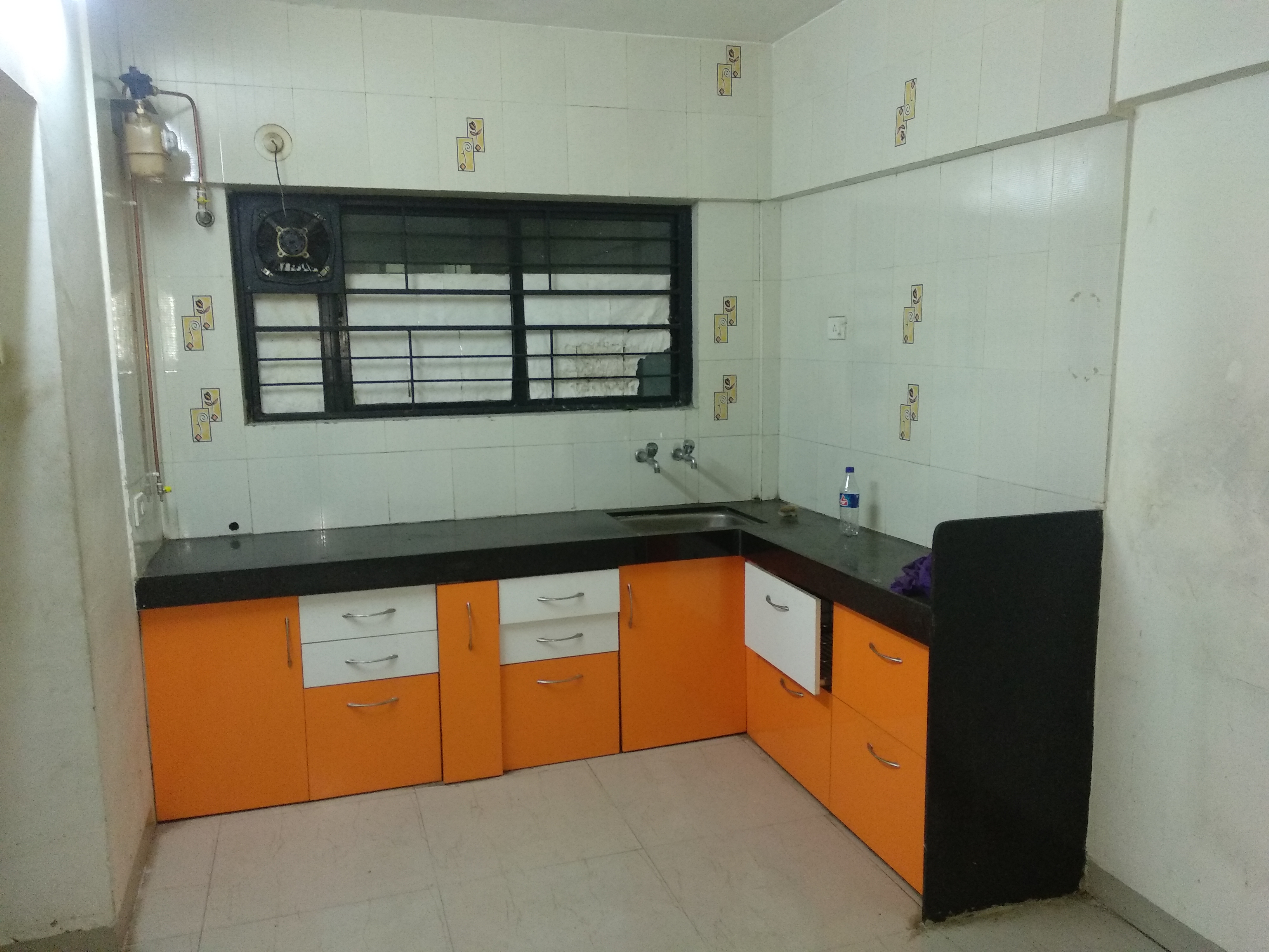 1 BHK + Servant Room 620 Sq.Ft. Apartment in Daulat Nagar