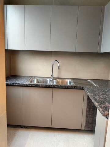 Furnished Amenities in 3 BHK Apartment at RWA Hauz Khas Block C 5, Hauz Khas – for Rent