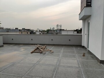 Balcony in 3 BHK Apartment at RWA Hauz Khas Block C 5, Hauz Khas – for Rent