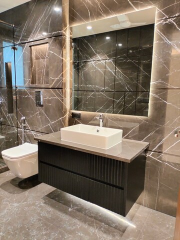 Bathroom in 3 BHK Apartment at RWA Hauz Khas Block C 5, Hauz Khas – for Rent