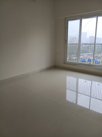 1 BHK Apartment For Sale in Khar West