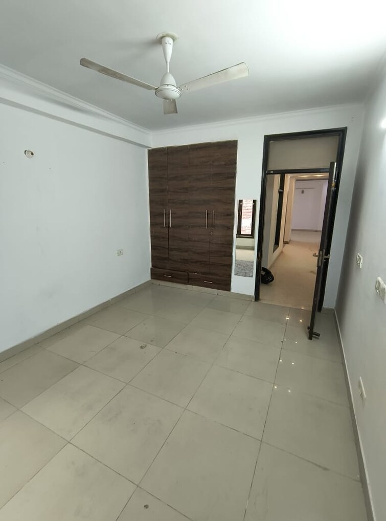 Cover Image, dwarka 1 Bedroom 51 Sq.Yd. Apartment In Dwarka Delhi 9106731