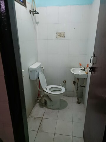 Bathroom in 3 BHK Builder Floor at Panchsheel Enclave – for Rent