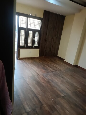 2 BHK Builder Floor For Rent in Vasundhara Sector 9