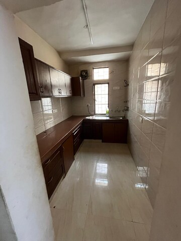 Kitchen in 2.5 BHK Apartment at Janakpuri – for Sale