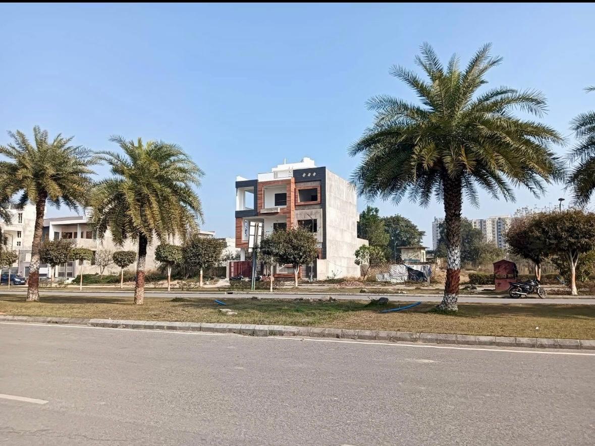 Plot For Sale in UPAVP Vrindavan Yojana