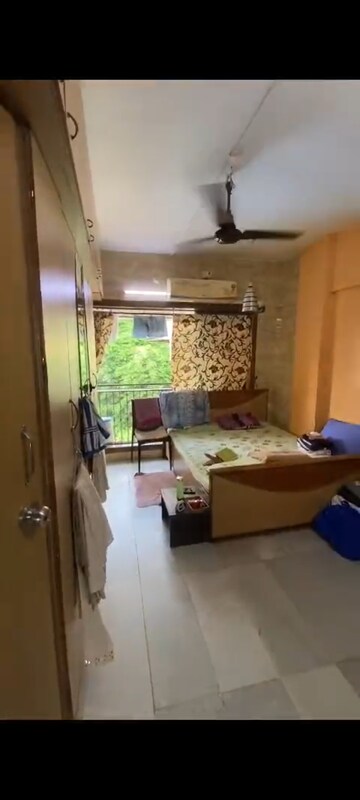 Team Area in 2 BHK Apartment at Shree Laxmi Basera Apartments, Mazgaon – for Sale