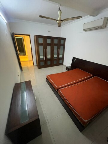 Bedroom in 2 BHK Apartment at Janakpuri – for Rent