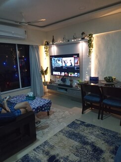 1 BHK + Extra Room Apartment For Sale in Dheeraj Godavari Apartment