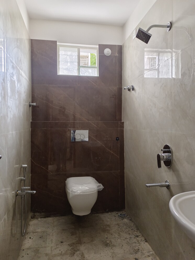 Bathroom, tolichowki 4 Bedroom 150 Sq.Yd. Independent House In Tolichowki Hyderabad 9106911