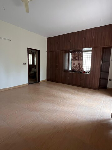 Room in 3 BHK Villa at Yelahanka – for Rent