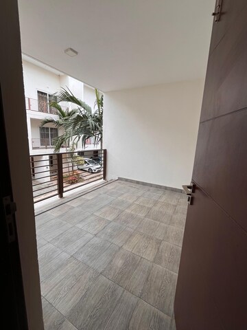 Room in 3 BHK Villa at Jakkuru – for Rent