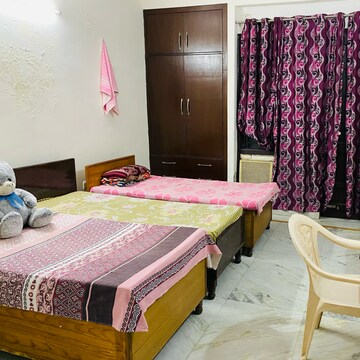 Bedroom in  Pg at Sector 59 – for Rent