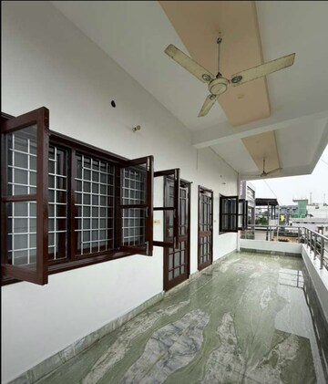 Room in 3 BHK Builder Floor at Balliwala – for Rent