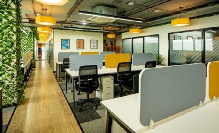 Office Space For Rent in Omkar The Summit Business Bay