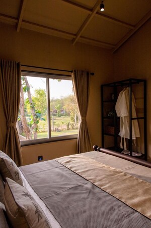 Room in 3 BHK Villa at Godrej Orchard Estate, Besa – for Sale